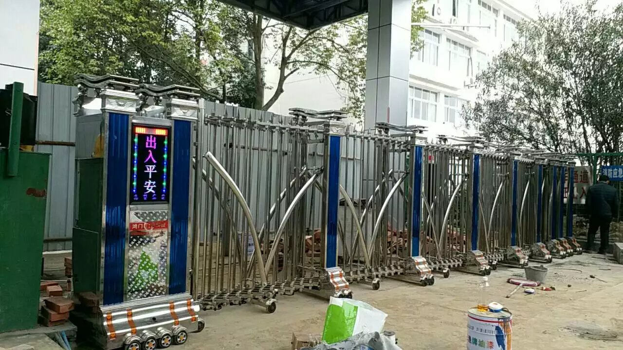 马鞍山雨山区马鞍山雨山区四川绵阳市飞机场伸缩门